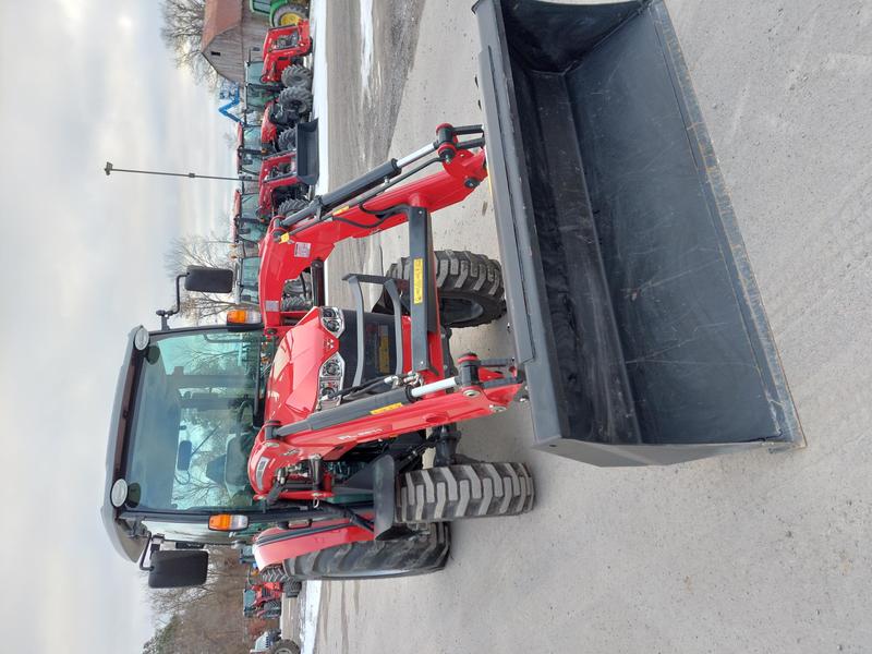 Tractors  MF1840MHL Photo